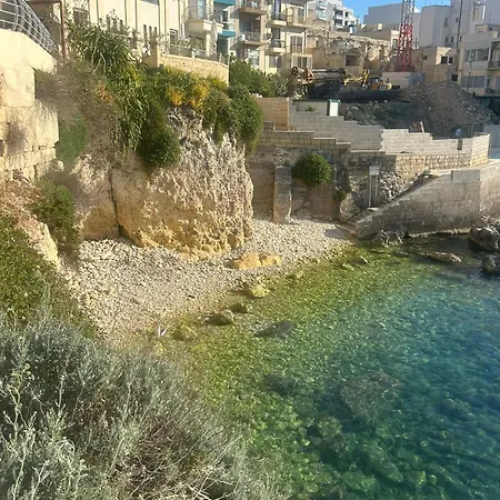 Seaside 3br St Pauls Bay Appartamento