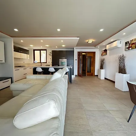Appartamento Seaside 3br St Pauls Bay St. Paul's Bay