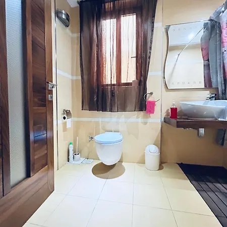 Seaside 3br St Pauls Bay Appartamento *
